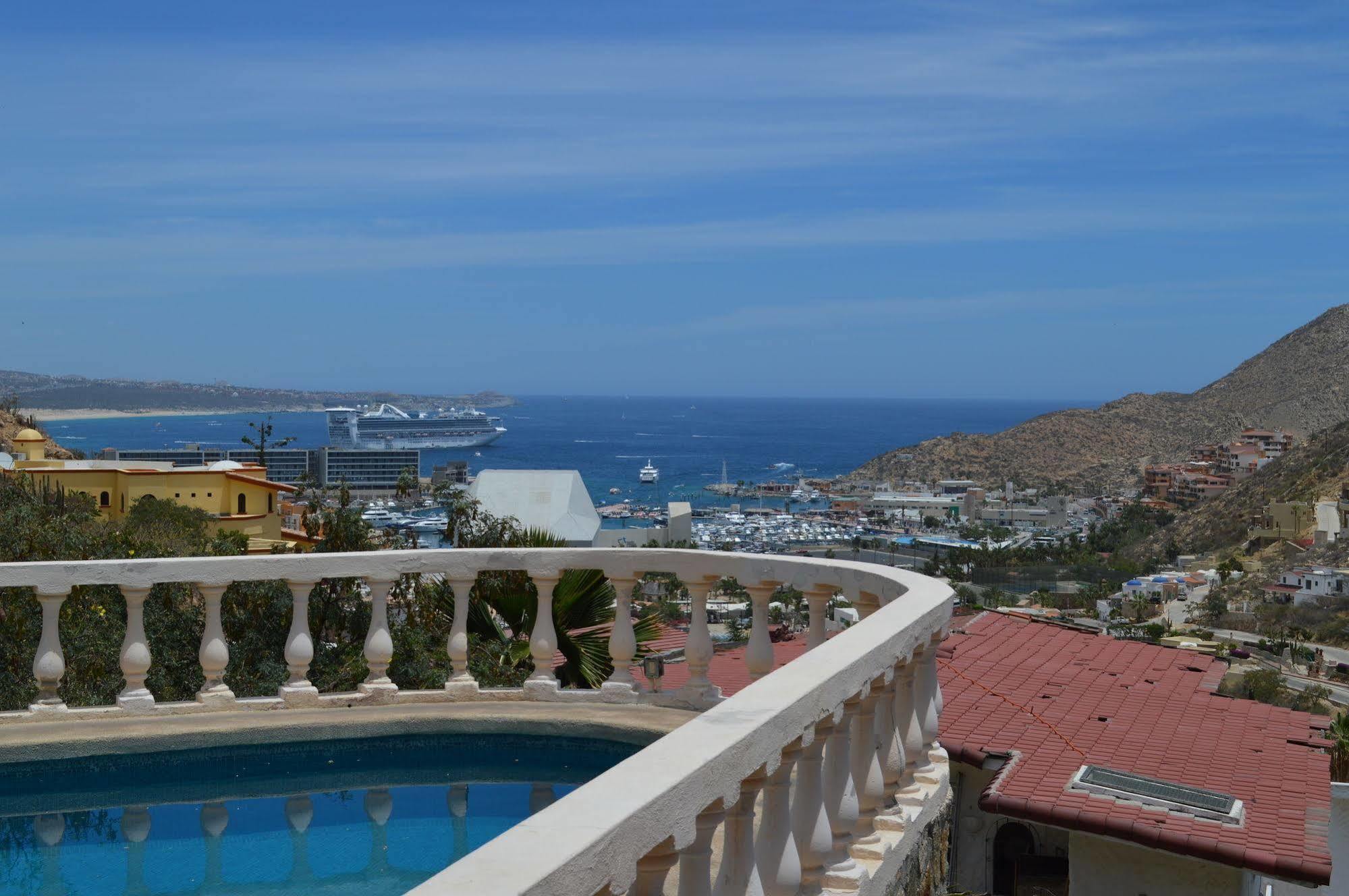 Casa Rosa 3*