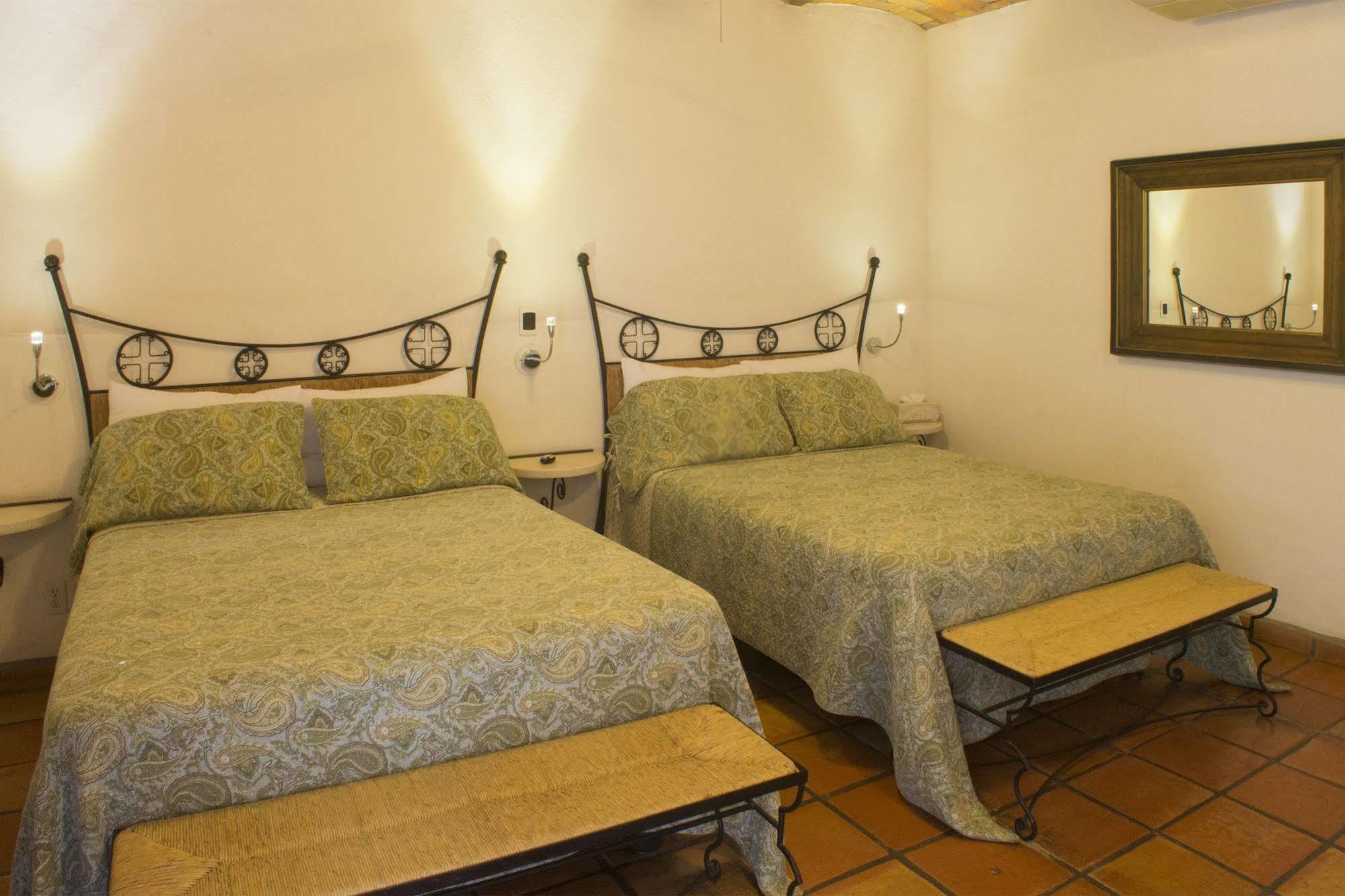Milagros Cabo San Lucas