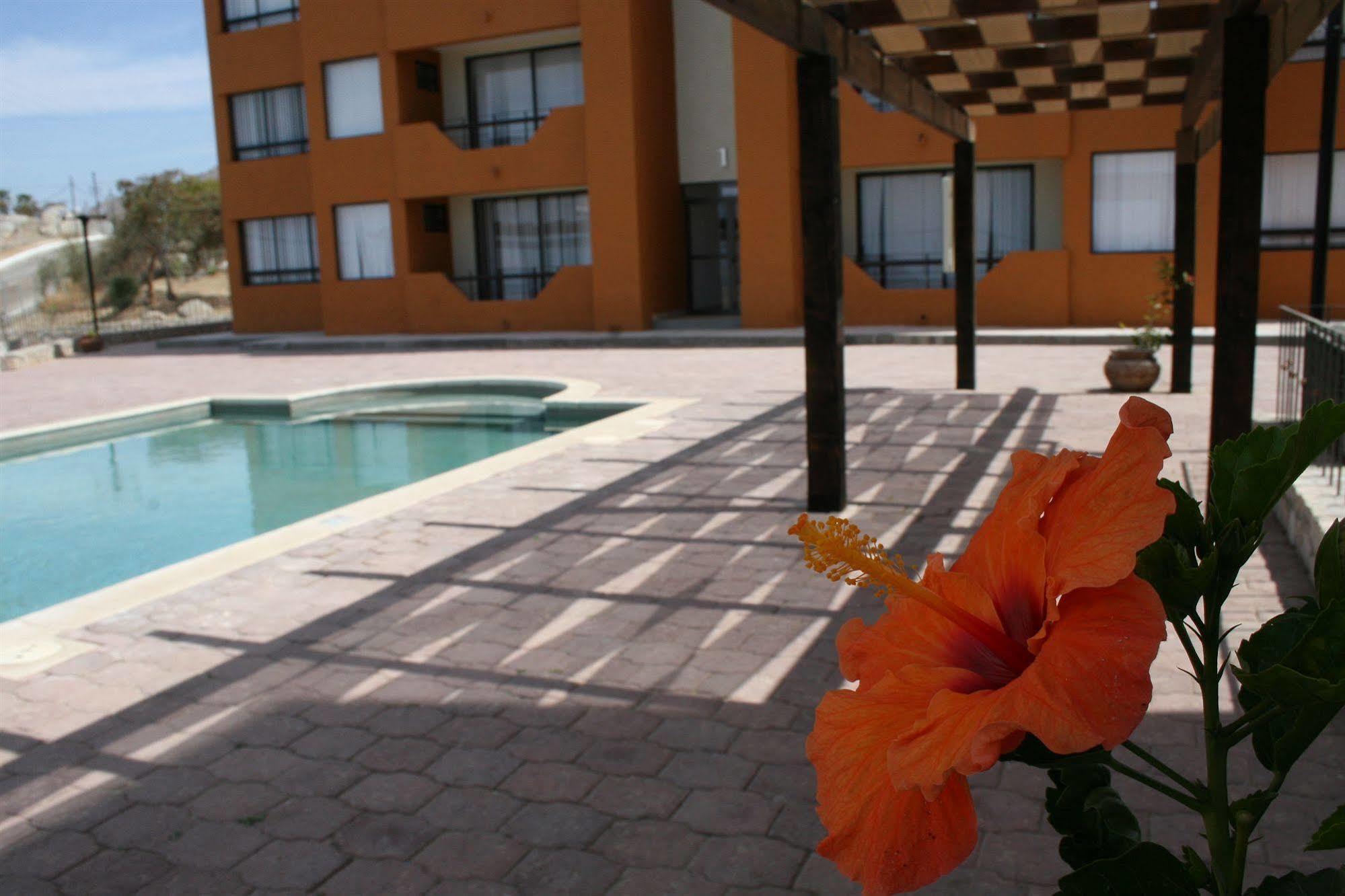 Hotel Sunrock & 3*