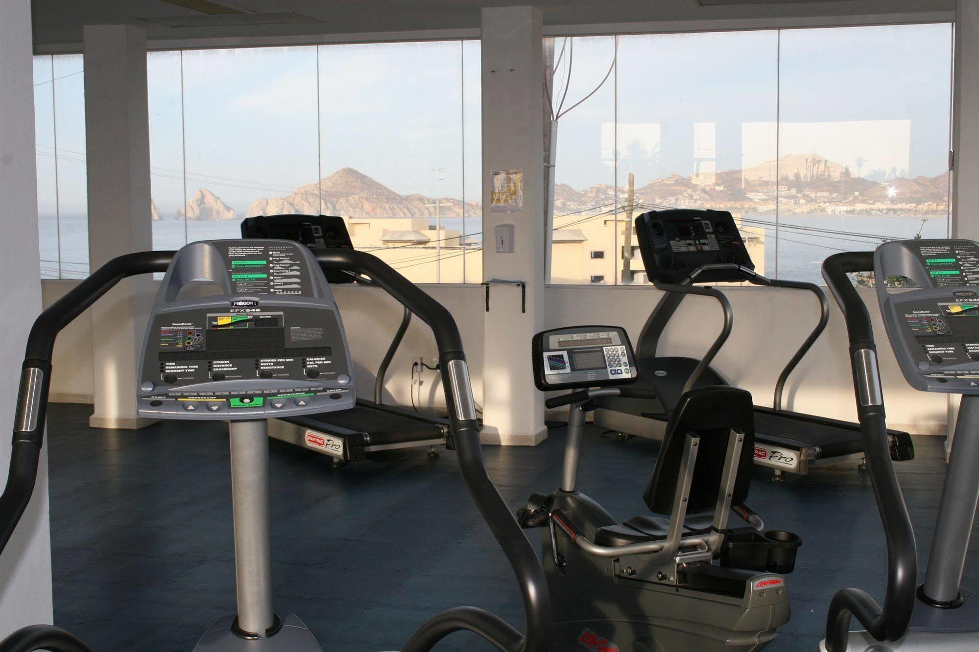 Sunrock & Hotel Cabo San Lucas
