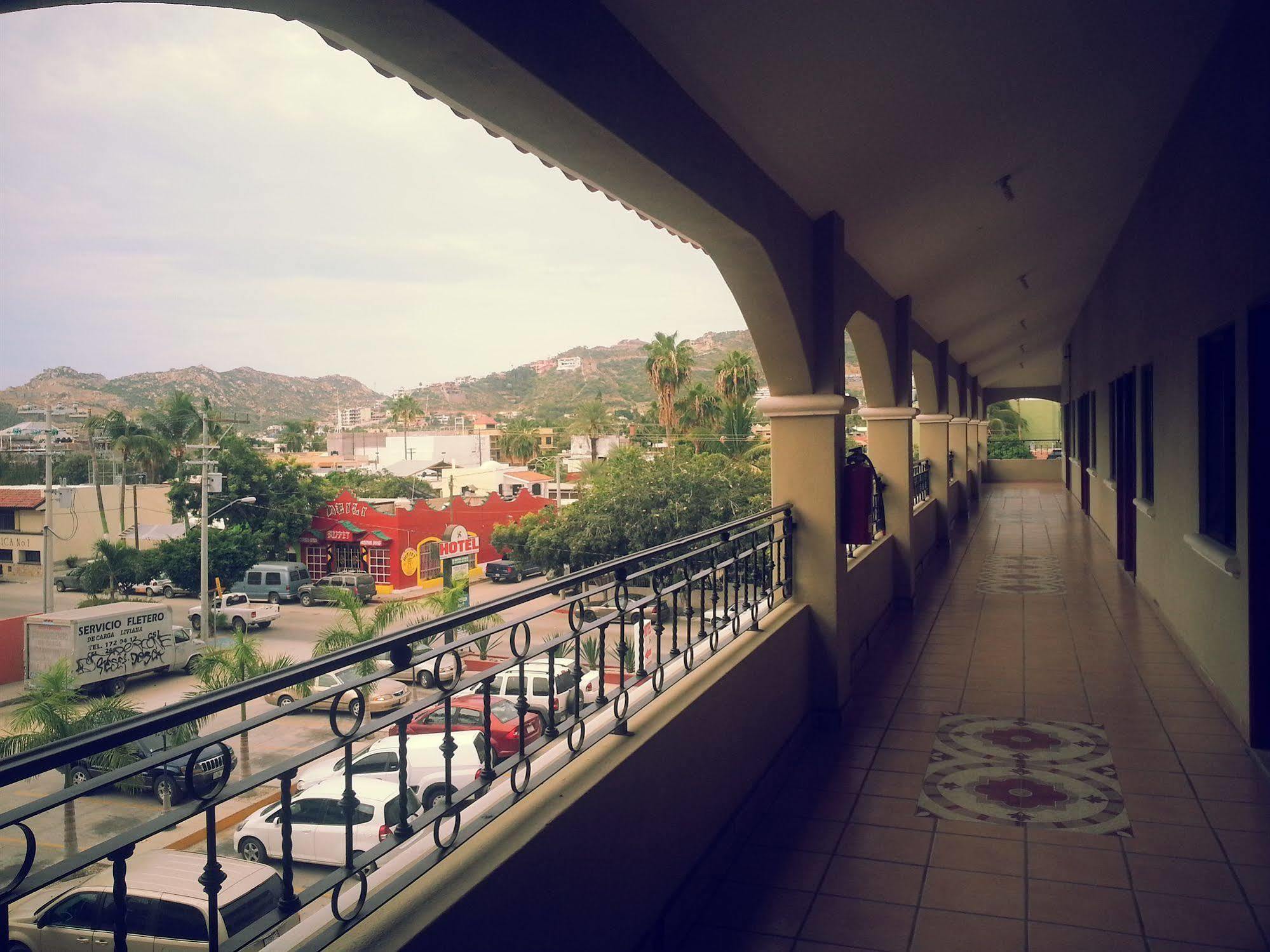 Plaza Arcos 2* Cabo San Lucas