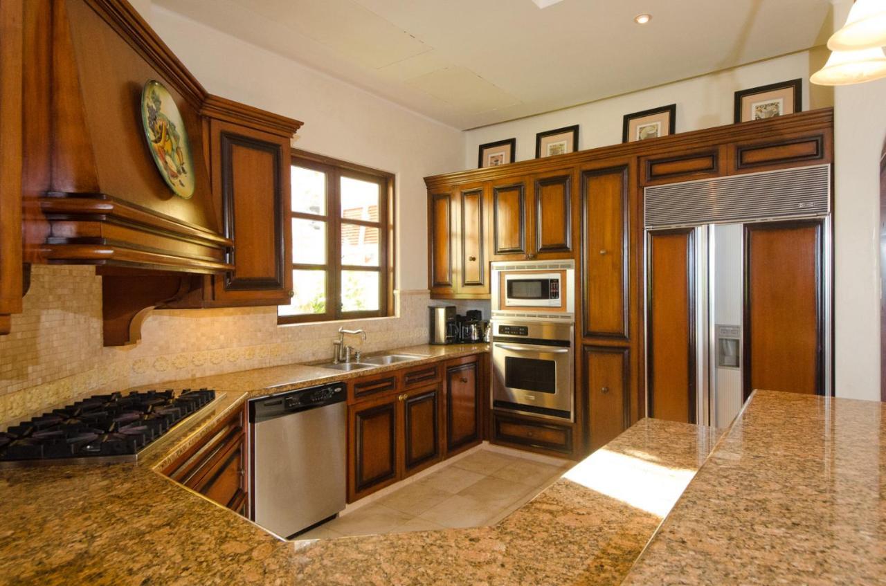 Villa Arenas, The Sands, View Of The Arch Of Cabo San Lucas, Sleeps 8 Cabo San Lucas