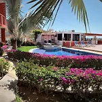 Cabo Paraiso Condos And Studios