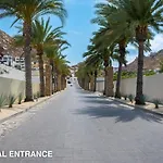 Amazing Villa Near Downtown, Villa Grande