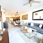 Beautiful Ocean View Condo, 3Br 3.5 Bt