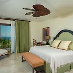 Villa Los Cabos At Pedregal Casa Cielo