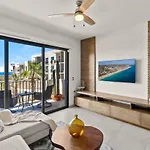 2 Bedroom +Vista Al Mar+ Alberca+Juegos Para Ninos