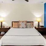 Beachfront Villa With Butler Service, San Jose Del Cabo