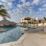 Unit 168- Casa Sangria - Oceanfront - Fully Renovated