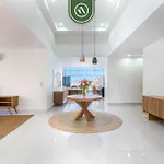 Brand New 3 Bedroom Penthouse - Oceanview Rooftop Pool
