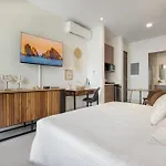 Loft Con Balcon Privado, Estacionamiento Gratis - Un Oasis En Los Cabos