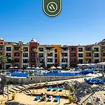 2Br Condo With Private Terrace - Ocean View