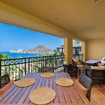 2 Bd 5-Star Beachfront Hacienda