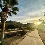 Exquisite 3Br Condo Ocean Views Access Resorts
