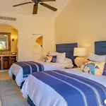 Seaside Escape With Stunning Views & Private Pool