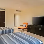 Oceanview Luxury Villa W Pool Hot Tub Bbq Area