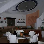 Club Cascadas De Baja