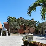 Condominios La Tortuga - Ocean Front
