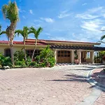 Villa Punta Serena