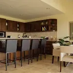 Apartment 3Br Ocean View 1431