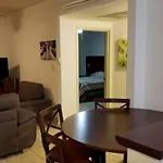 Villa Dorada Sunset Apartments