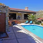 Villa Gold Dome Villa