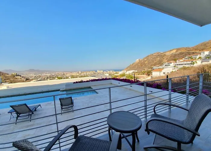 Beautiful Ocean View Condo, 3Br 3.5 Bt