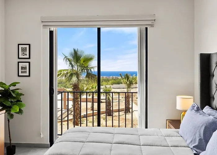 2 Bedroom +Vista Al Mar+ Alberca+Juegos Para Ninos