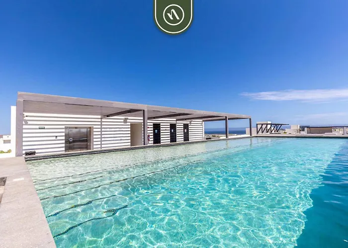 New Condo Right Next To The Beach - Pool