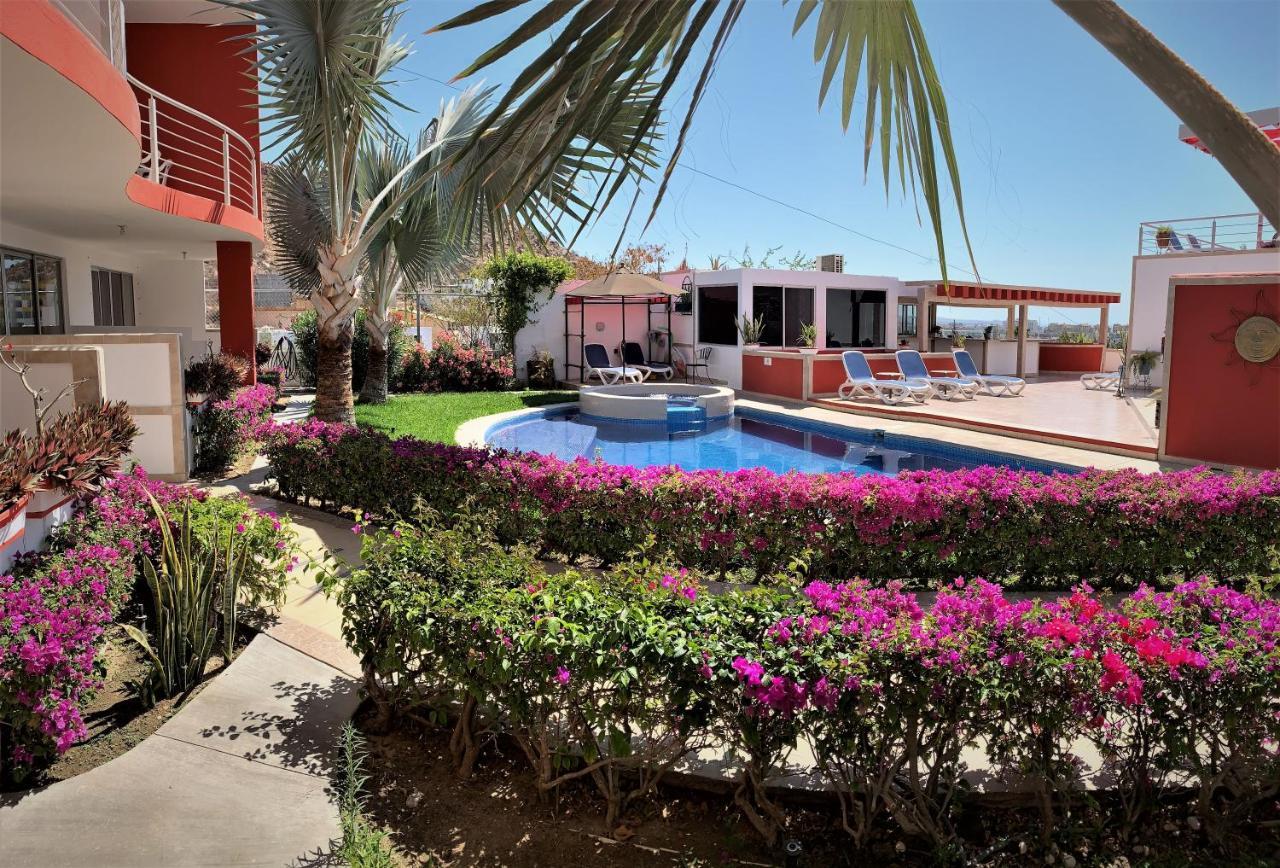 Hotel Cabo Paraiso And 3*