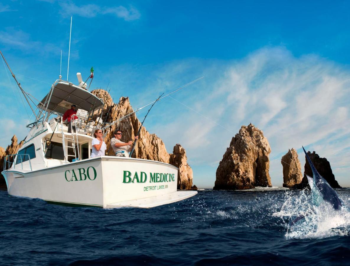 Cabo And 4*