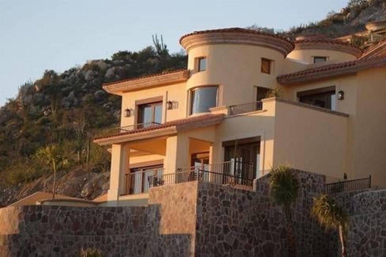 3 Bedroom Ocean View In * Cabo San Lucas