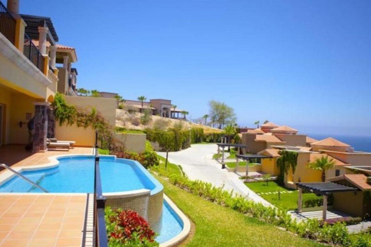 Luxury 3br In With Ocean-view *