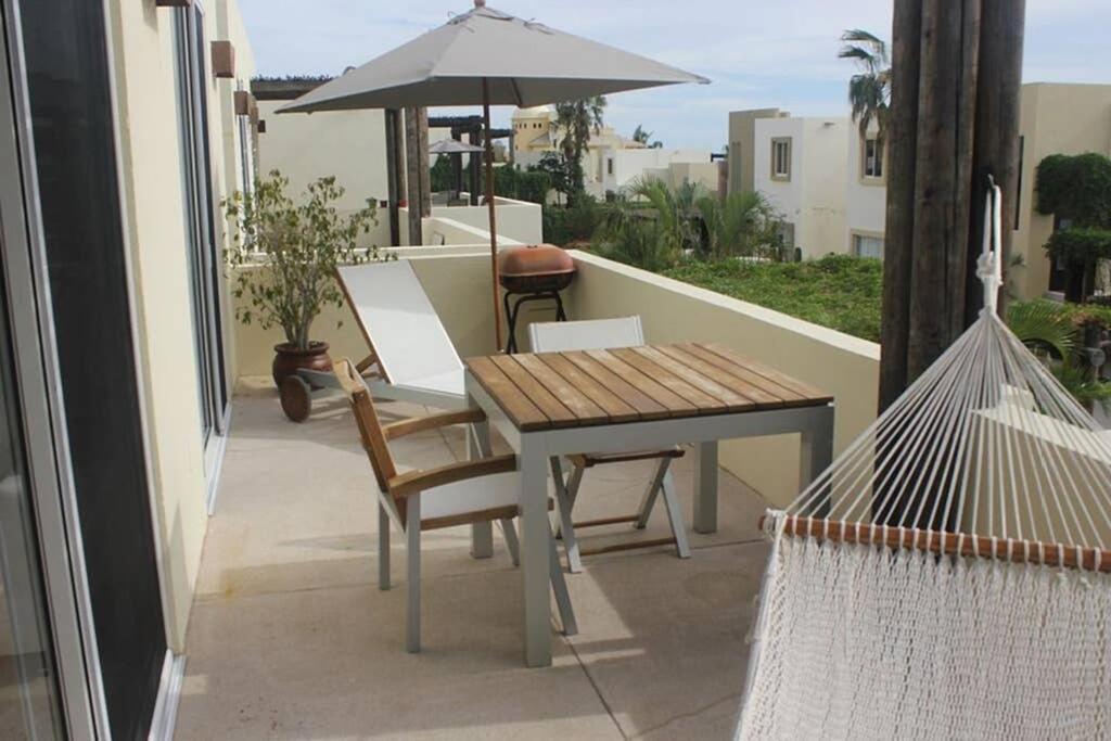 Punta Arena Grape Cabo San Lucas