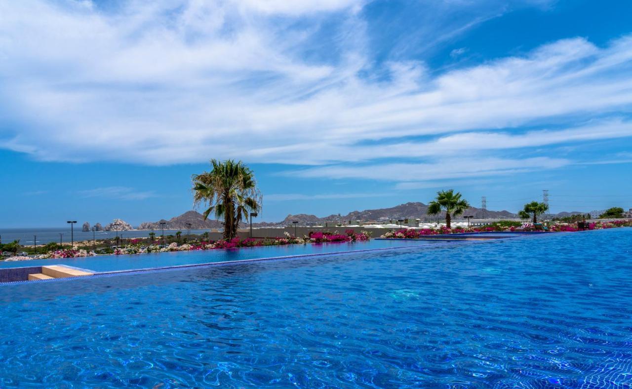 Vista Vela Stunning In With Tennis Court And Ocean View Apartment *