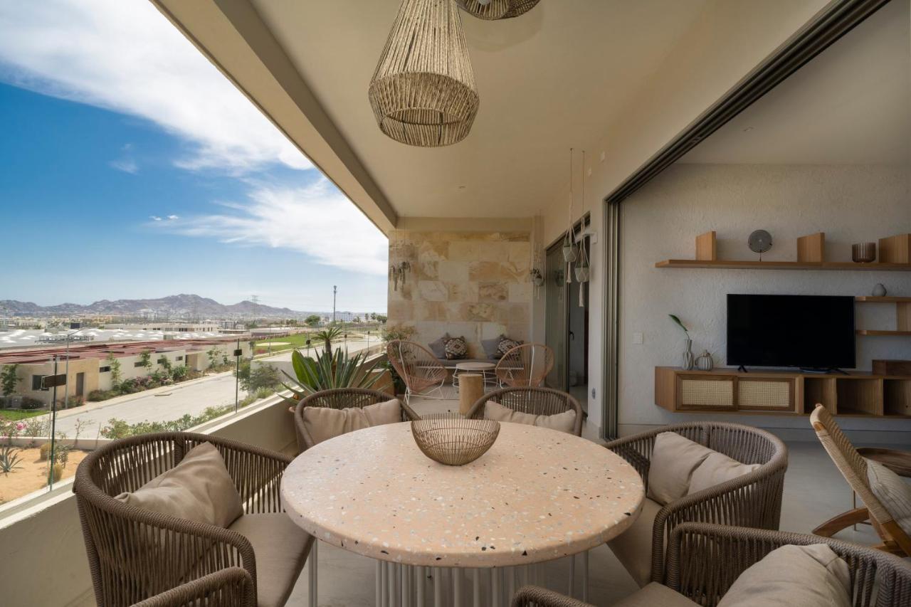 Vista Vela Stunning In With Tennis Court And Ocean View *