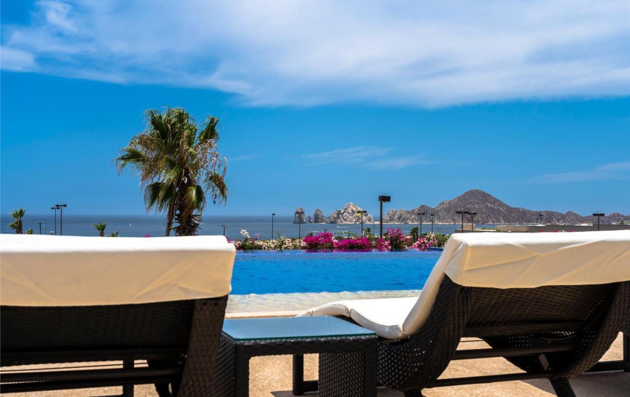 Vista Vela Stunning In With Tennis Court And Ocean View Apartment