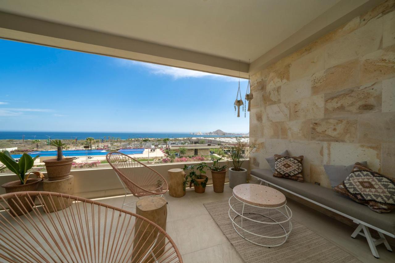 Vista Vela Stunning In With Tennis Court And Ocean View Apartment