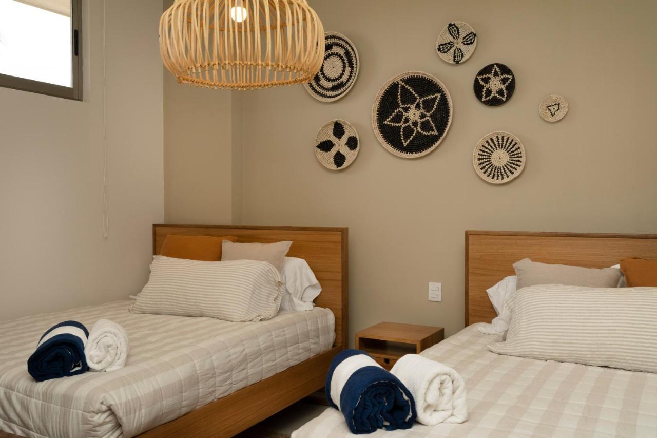 Vista Vela Stunning In With Tennis Court And Ocean View Apartment