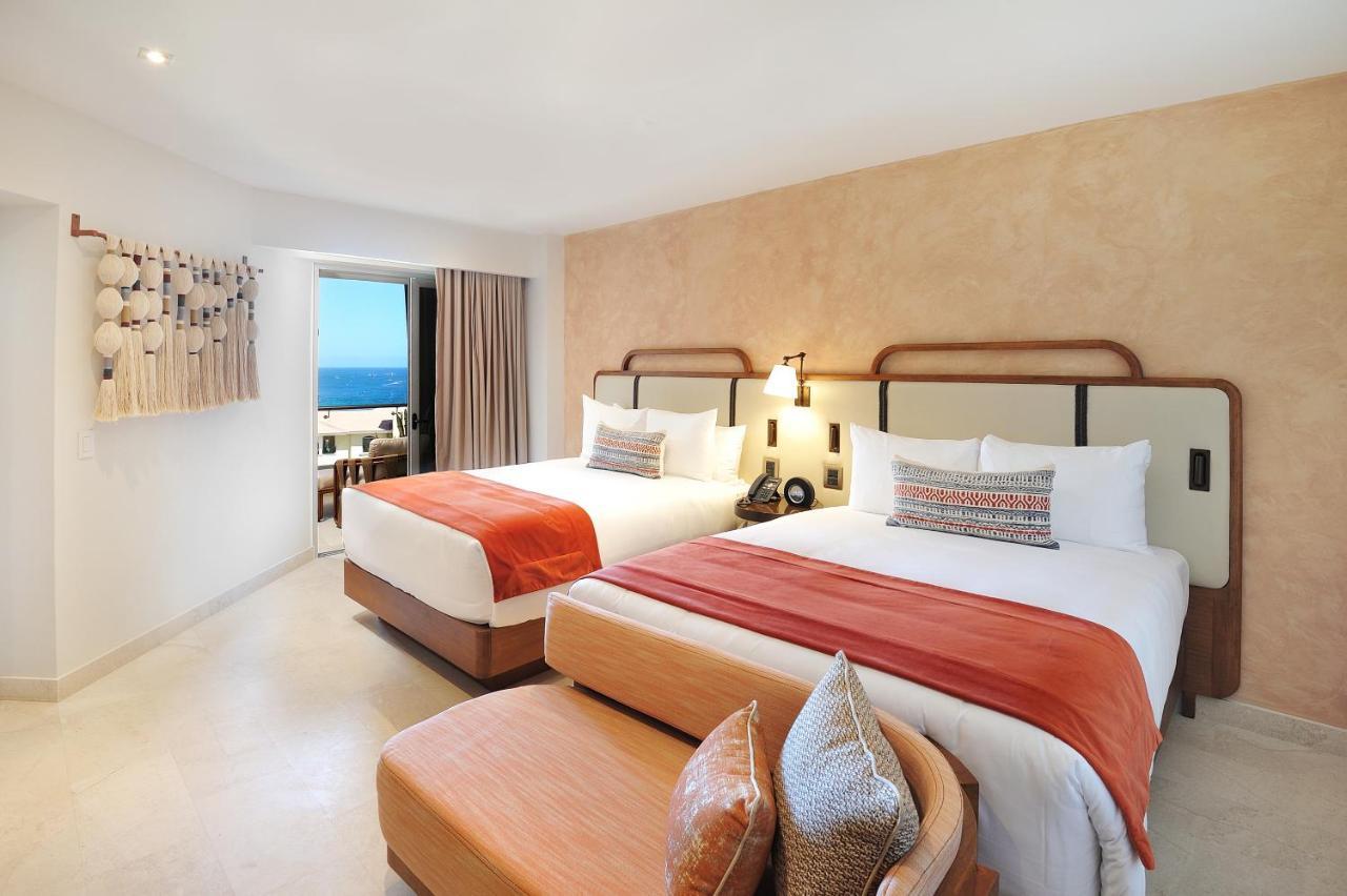 Resort Cabo And