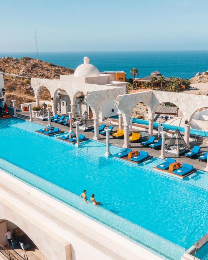 Vista Encantada & Residences, A La Carte Optional