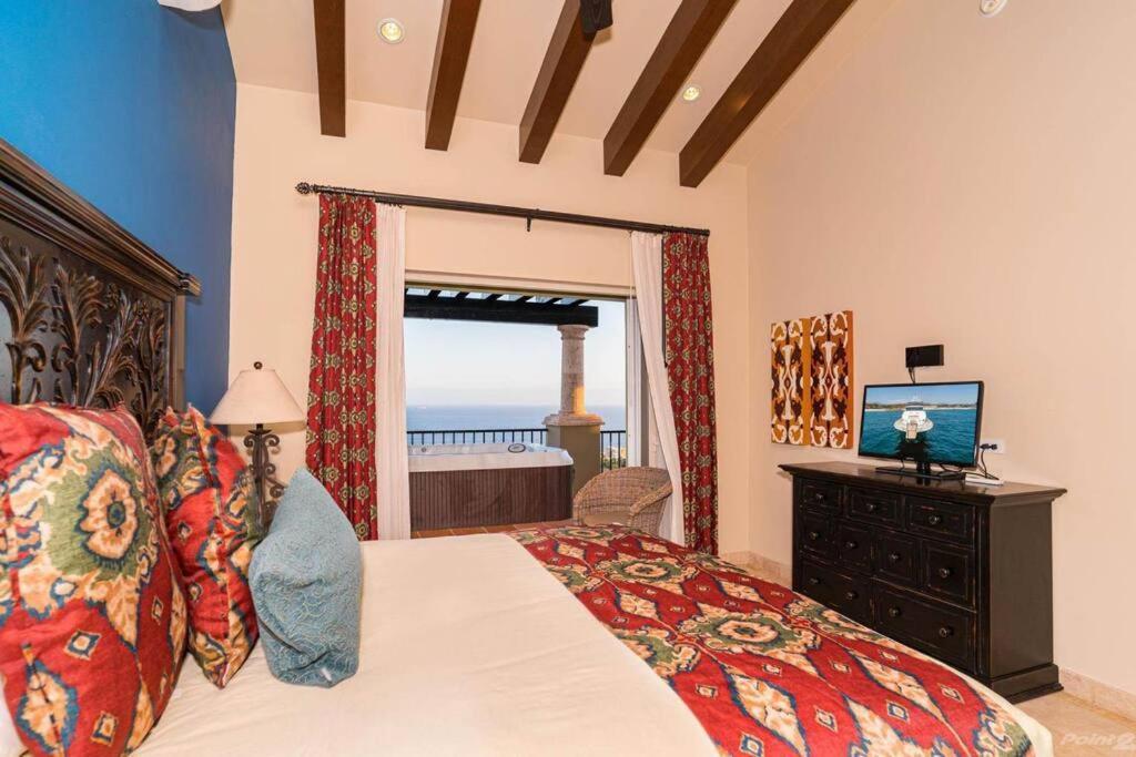 Cabo San Lucas Villa *