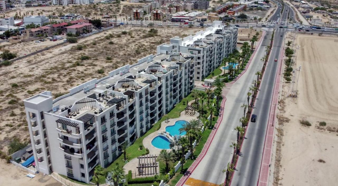 Perfect Location - Puerta Cabo Village 500 Steps To The Beach & Holiday home