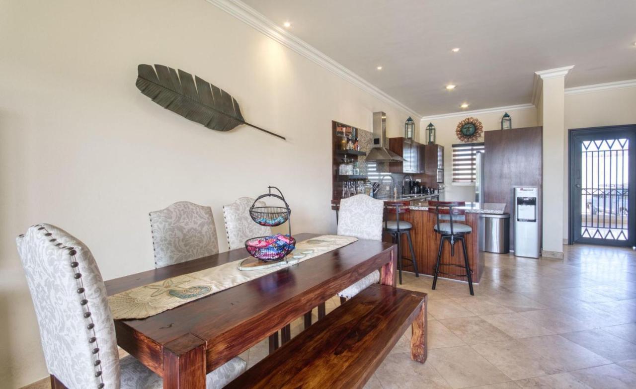 Perfect Location - Puerta Cabo Village 500 Steps To The Beach & Holiday home Cabo San Lucas