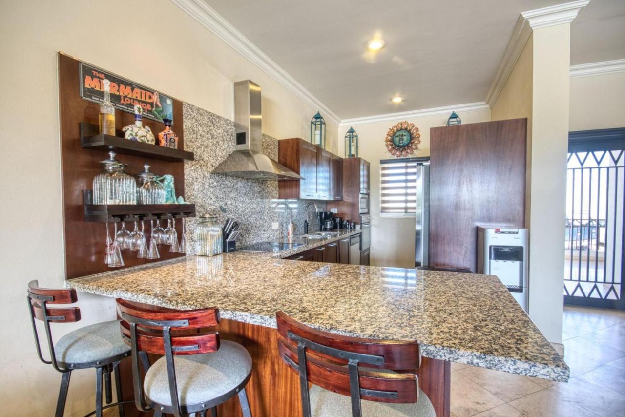 Perfect Location - Puerta Cabo Village 500 Steps To The Beach & Cabo San Lucas