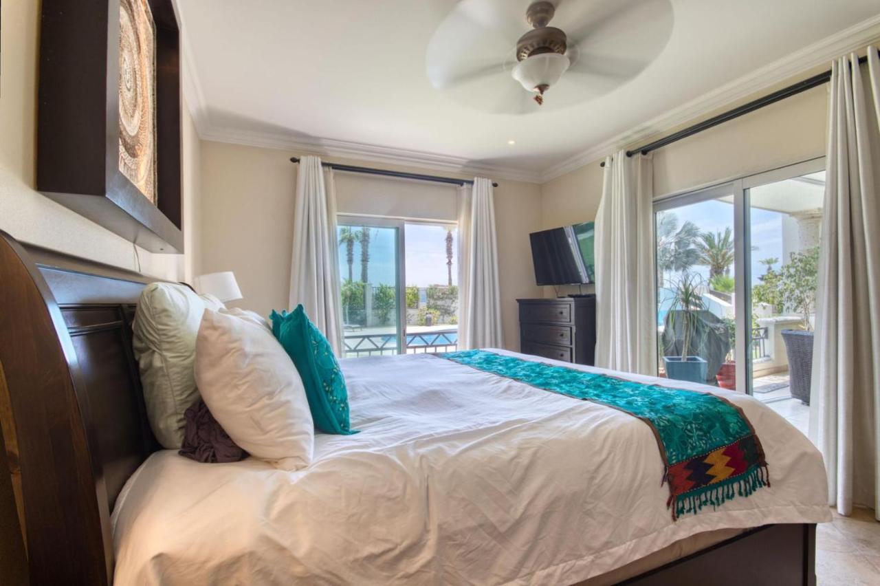 Holiday home Perfect Location - Puerta Cabo Village 500 Steps To The Beach &