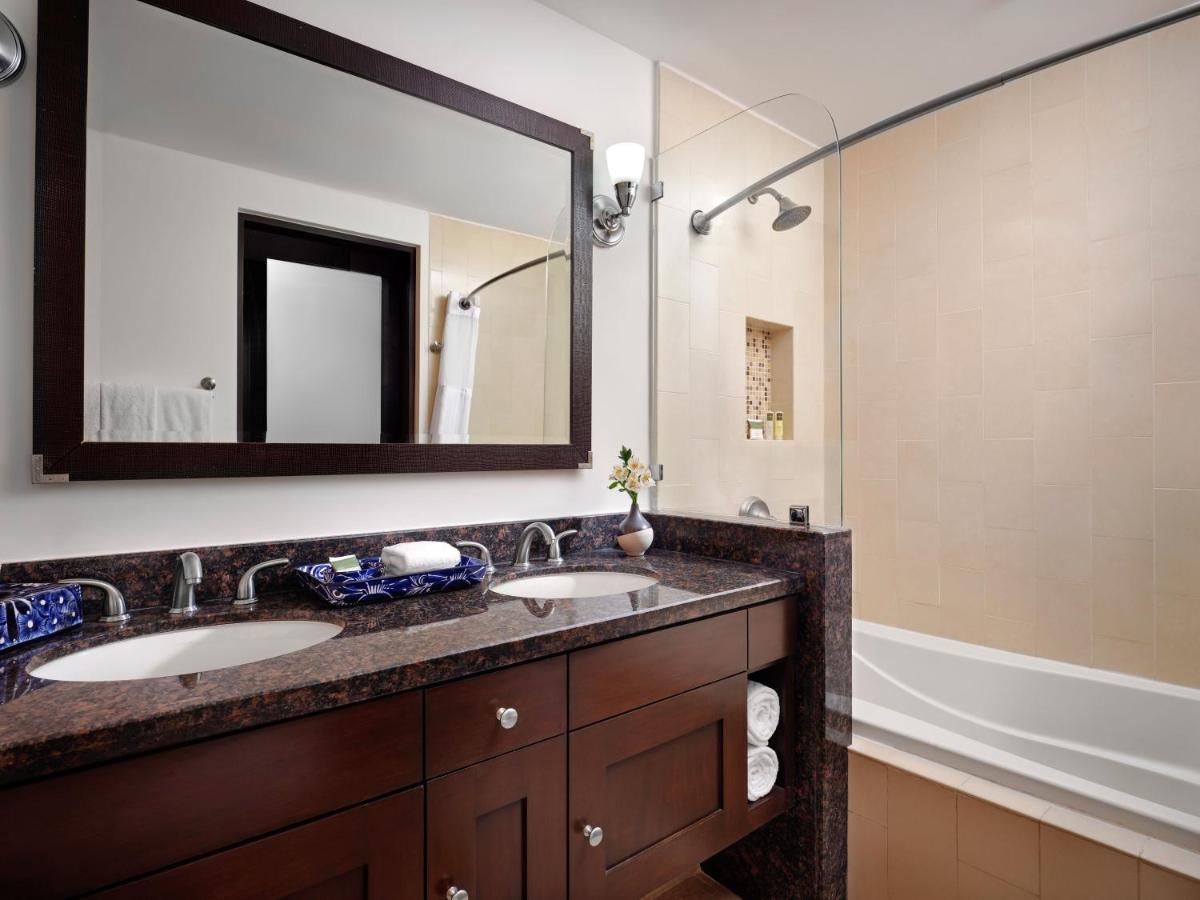 Hyatt Vacation Club At Sirena Del Mar Resort 4*