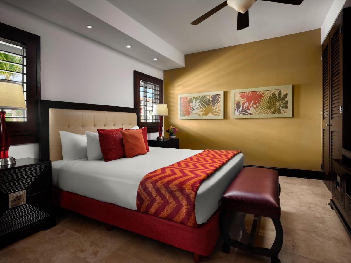 Resort Hyatt Vacation Club At Sirena Del Mar 4*