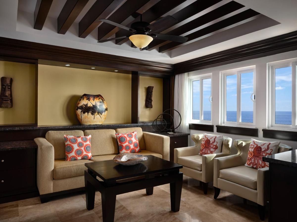 Resort Hyatt Vacation Club At Sirena Del Mar