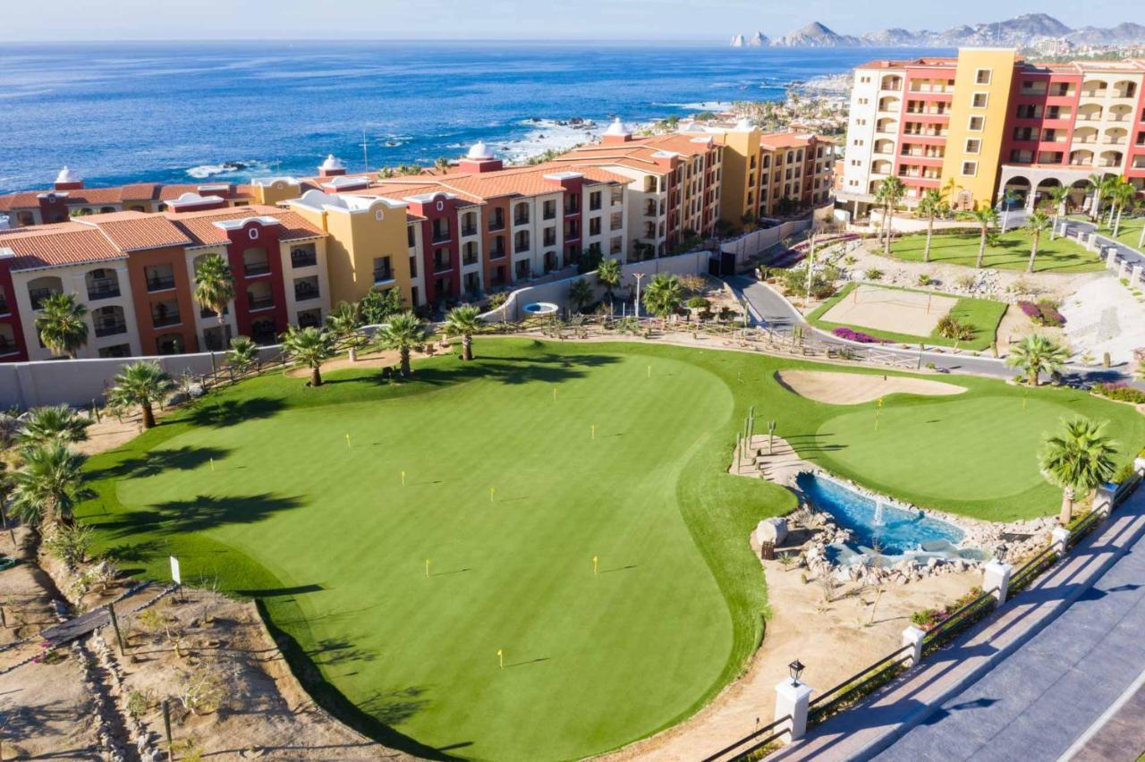 Hacienda Encantada & Resort